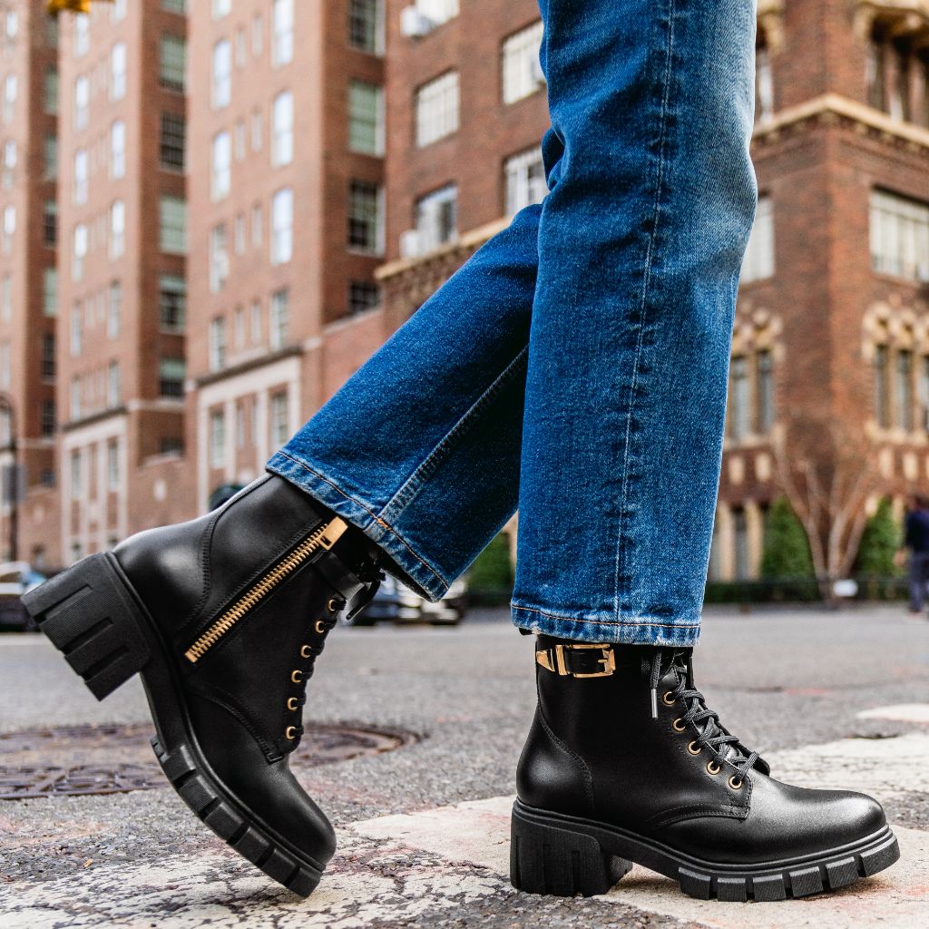 Coda | Black & Gold
